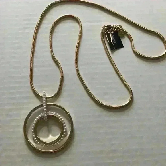 Alfani new Gold Tone Imit Pearl Orbital Necklace - Picture 8 of 8